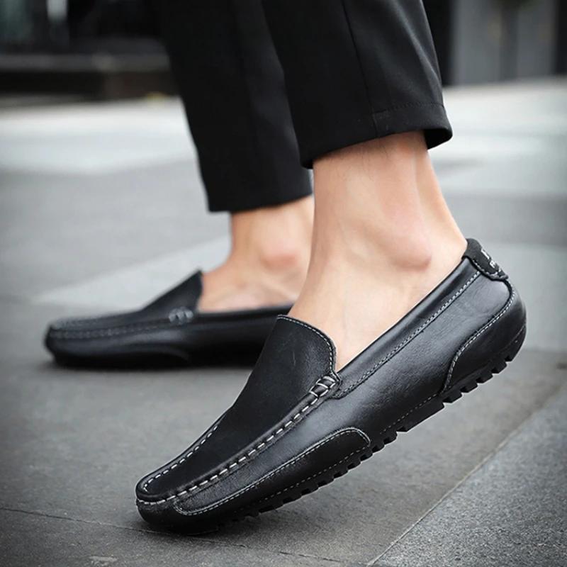 New Casual Mens Driving Shoes Leather Loafers Breathable Comfortable Footwear Male Lightweight Slip On Fashion Flats Moccasins