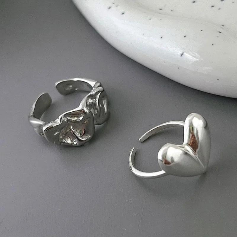 LATS Sweet Cool Silver Color Rings for Women Girl Korea Elegant Simple Smooth LOVE Heart Ring Fashion Jewelry Accessories
