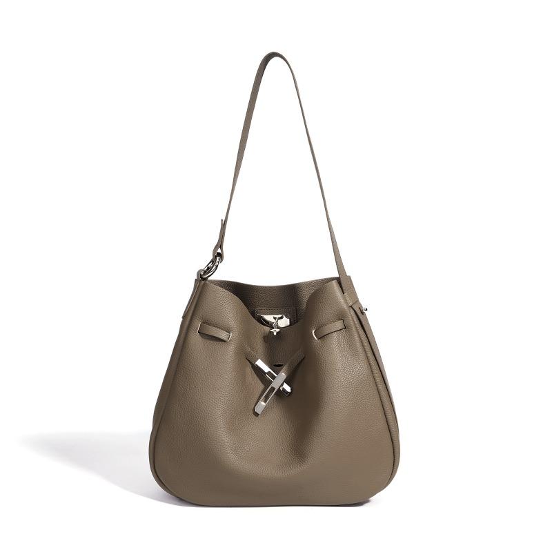 Crossbody bag women's casual leather bucket bag women's new relaxation large capacity lazy wind commuter shoulder bag women