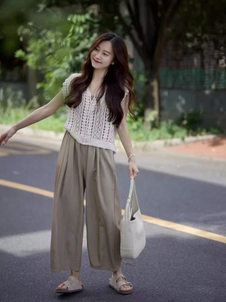 Slim-Fit Summer Tea-Toned Two-Piece Set for Women: Hong Kong & Korean Drama Style