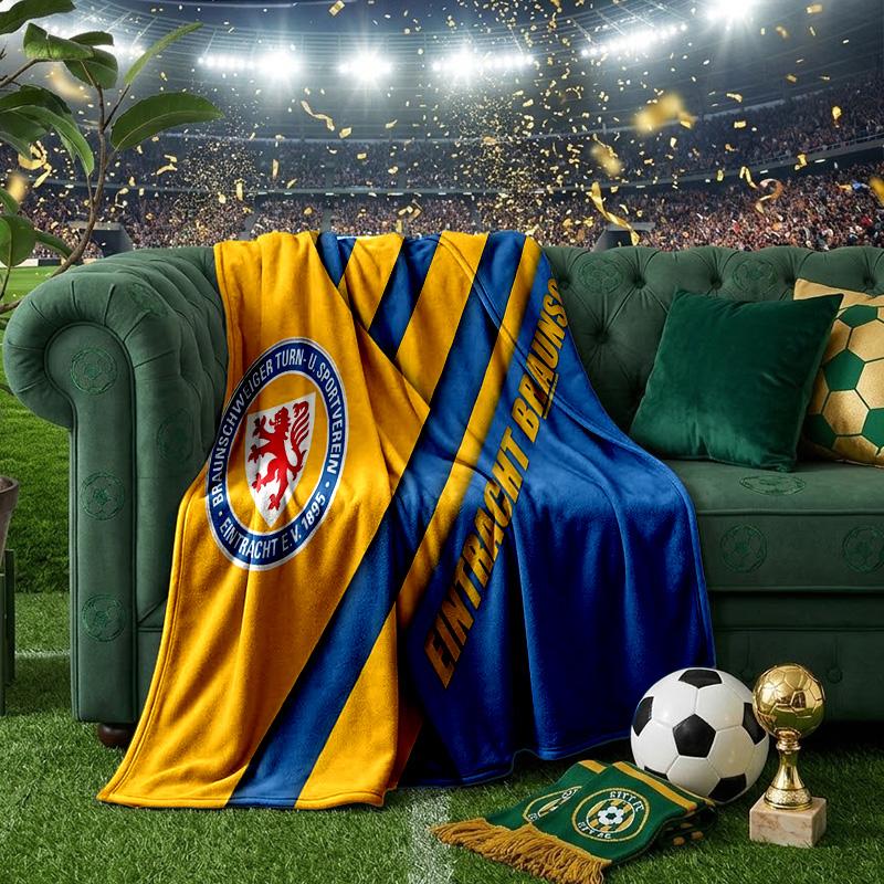Braunschweig Fc Crest Design Throws Blanket Flannel Blankets Plush for Couch Bed Gifts for Men Women Travel Picnic Blanket Christmas Fan Gifts