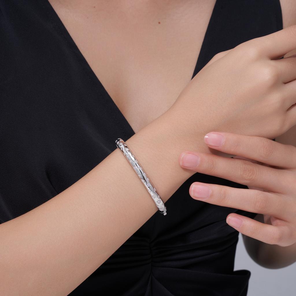 925 Sterling Silver Round Cut Star-Shaped Simple Style Bangle Wax Inlay Mother Day Gift Fine Women Moissanite Bangle