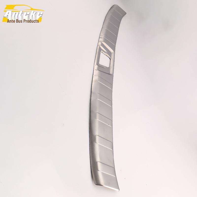 Qashqai Rear Guard Plate: Stainless Steel Tailgate Trunk Protection Pedal Accessories