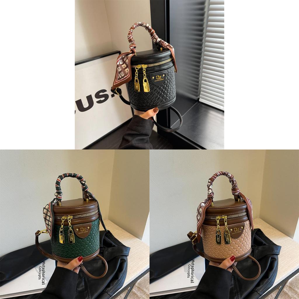 Fashionable Bucket Bag For Women 2023 New Autumn Winter High-end Weave Single Shoulder Crossbody Bag