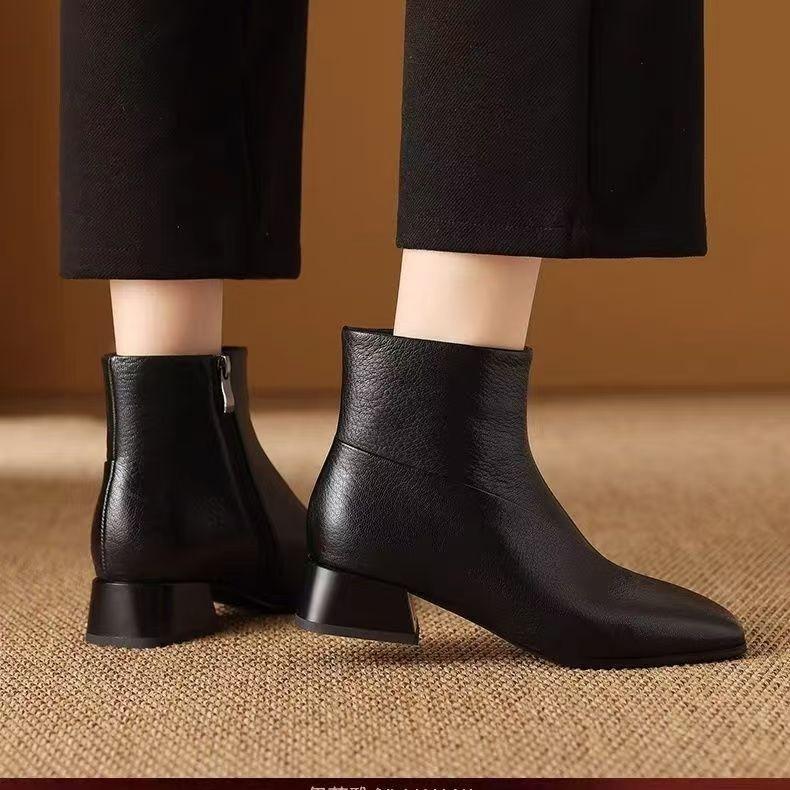 Britische Stiefeletten für Damen im Herbst und Winter 2026 neue nackte Stiefel dicker Absatz Übergröße Stiefeletten für Damen