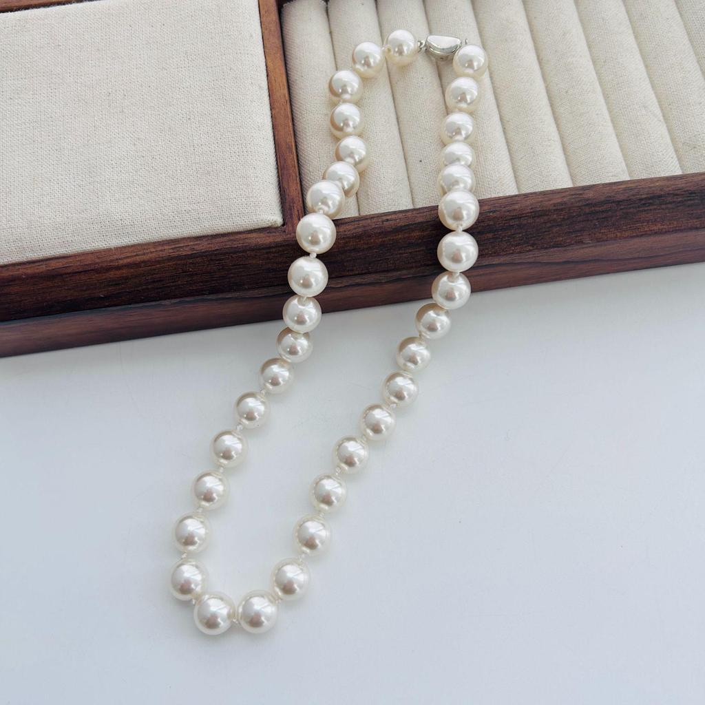 2024 Luxury Australian South Sea Pearl Necklace - Versatile Knotted Clavicle Chain for Women