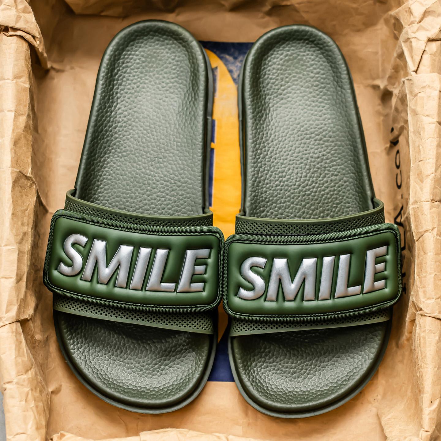 Casual Sports Slippers Are A Must-have Men in Summer Breathable and Non Slip Flat Shoes Are Versatile for Outdoor Wear in 2026 40 зелёный