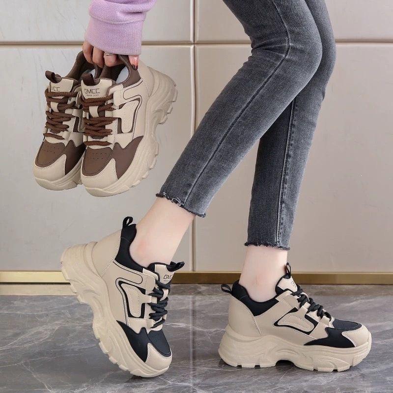 High-value dad shoes women's color matching inner height-increasing women's shoes 2026 autumn new non-slip versatile platform casual women's shoes