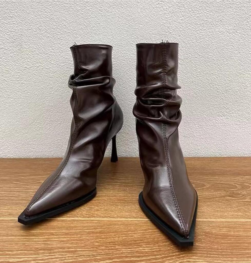 Модные женские ботильоны осень-зима со складками — фото 5