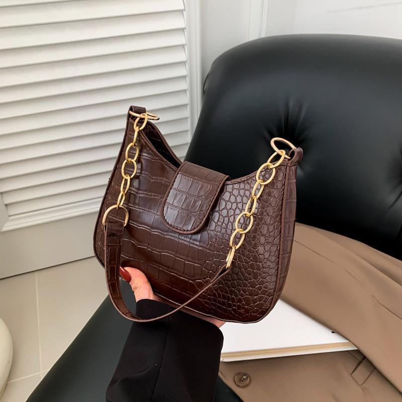 

Large Pu Shoulder Bag With Magnetic Buckle Closure And Nylon Lining Fashionable City Minimalist Style In Black Beige Khaki Or Dark Brown коричневий