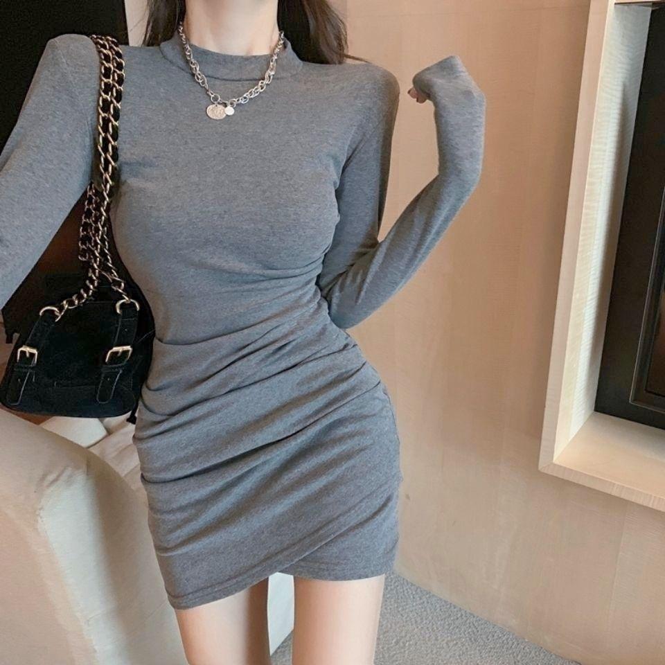 High-end gray sexy long-sleeved dress women's autumn new pleated high-waisted thin versatile hip-wrapped short skirt