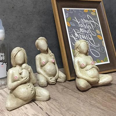Harz-Handwerk Geformte Ton-Skulptur Schwangere Frau Schwangere Frau Geburt eines Kindes Produktion Abstrakte Nackte Figur Weiblich