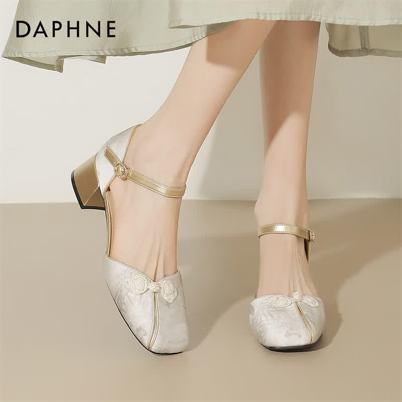 Daphne New Chinese Style Embroidered Block Heel Sandals 40