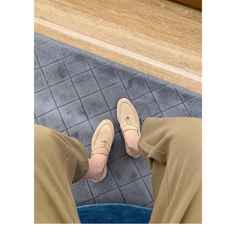 Cowhide version, genuine leather thick-soled heightened women's one-pedal lazy small leather shoes, lock tassel single shoes