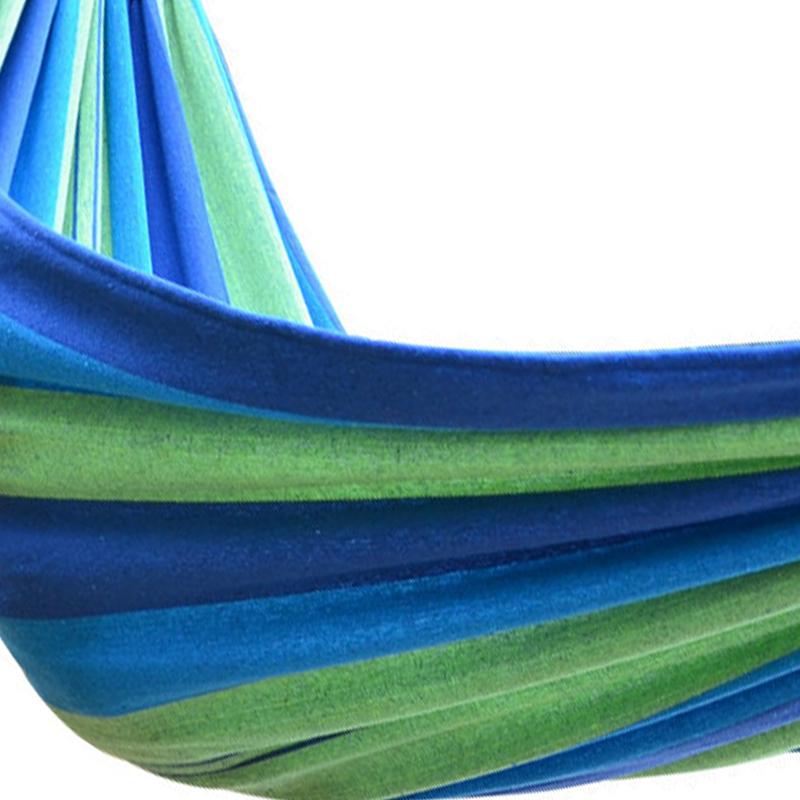 Hamak kempingowy podwójny przenośny hamak z 2 paskami mocującymi, kolorowy hamak w paski do użytku w pomieszczeniach