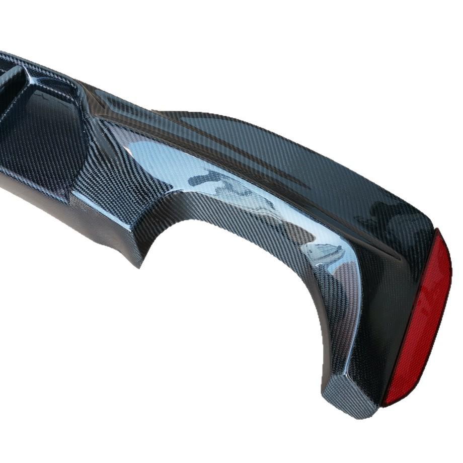 BMW 5 Series G30/G38 Carbon Fiber Rear Diffuser Racing Style (Early/Late Models)