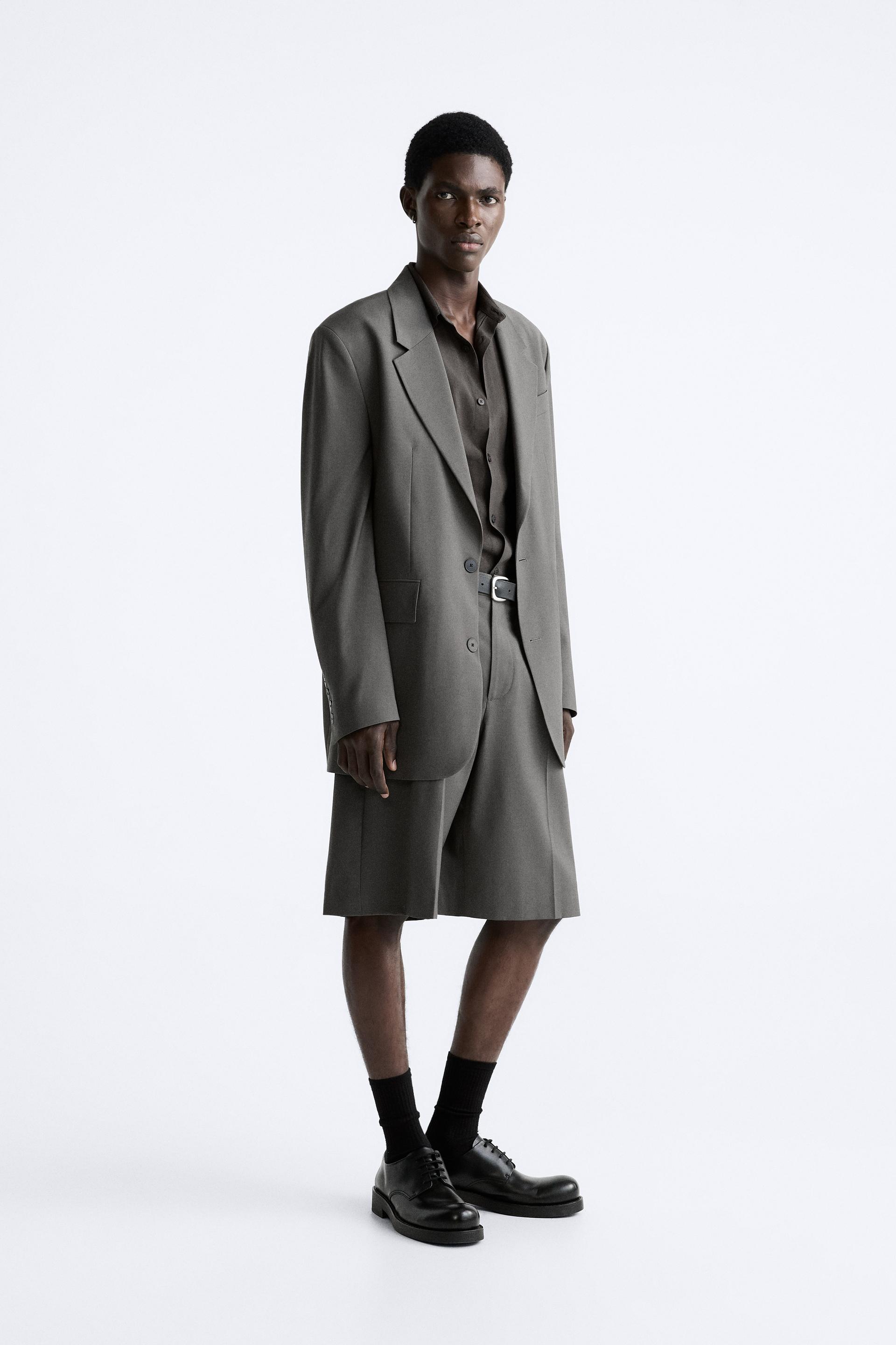 

ШОРТЫ-БЕРМУДЫ OVERSIZE – ОГРАНИЧЕННАЯ ВЫПУСК