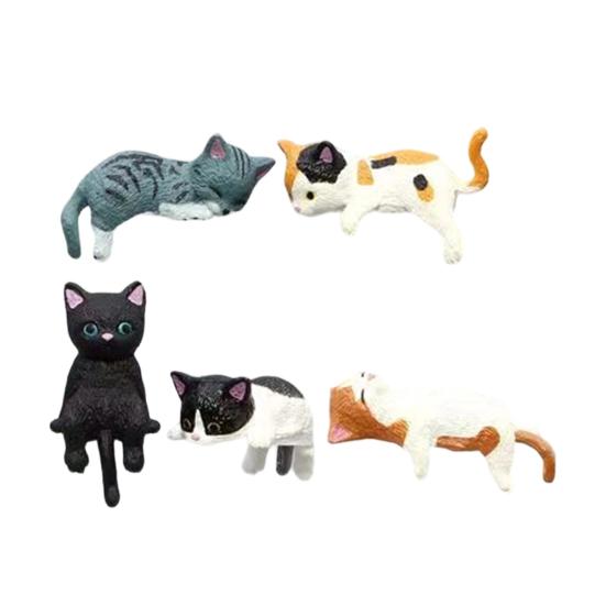 Car Ornament Lightweight Mini Cat Figurine Computer Monitor Office Desk Decoration Car Dashboard Accessories