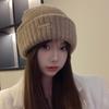 The Large Head Girdle Warm Ear Protecting Knitted Cap Is Fashionable and Versatile Making Your Face Look Good. The Small Woolen Cap Keeps You Warm