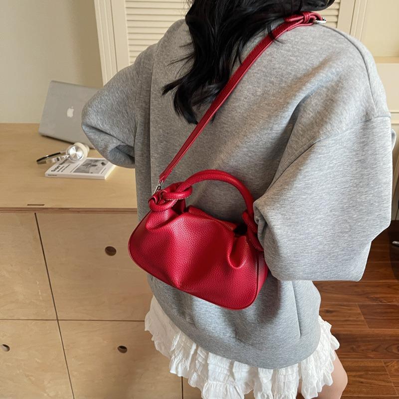 High-end niche bag women's new summer versatile messenger bag fashionable portable pleated small bag