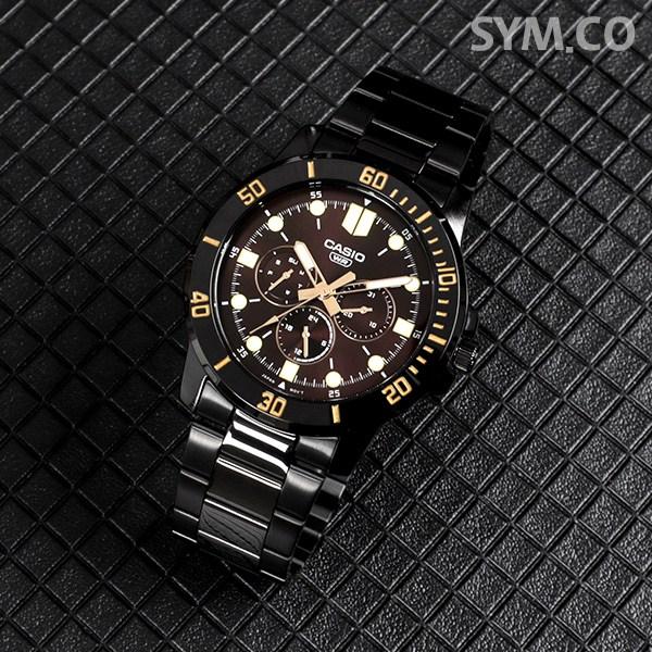 Casio Herrenuhr aus Metall im Taucherdesign