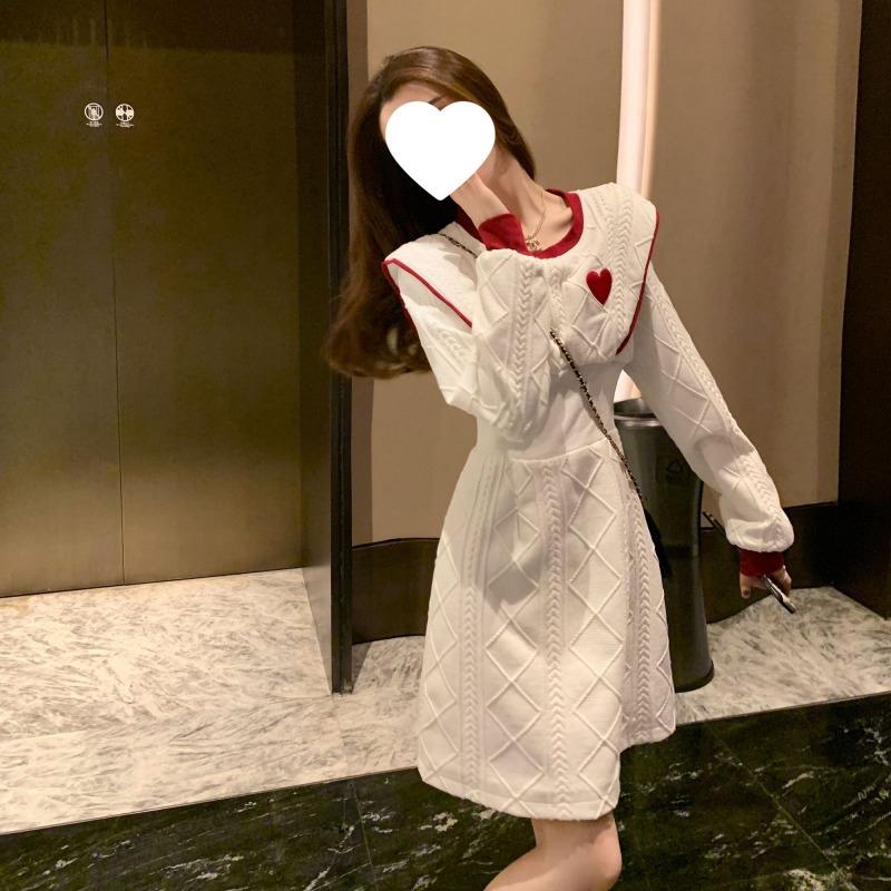 

French white knitted dress spring and winter, new fashion casual age reduction temperament waist primer skirt s 42.5-47.5kg