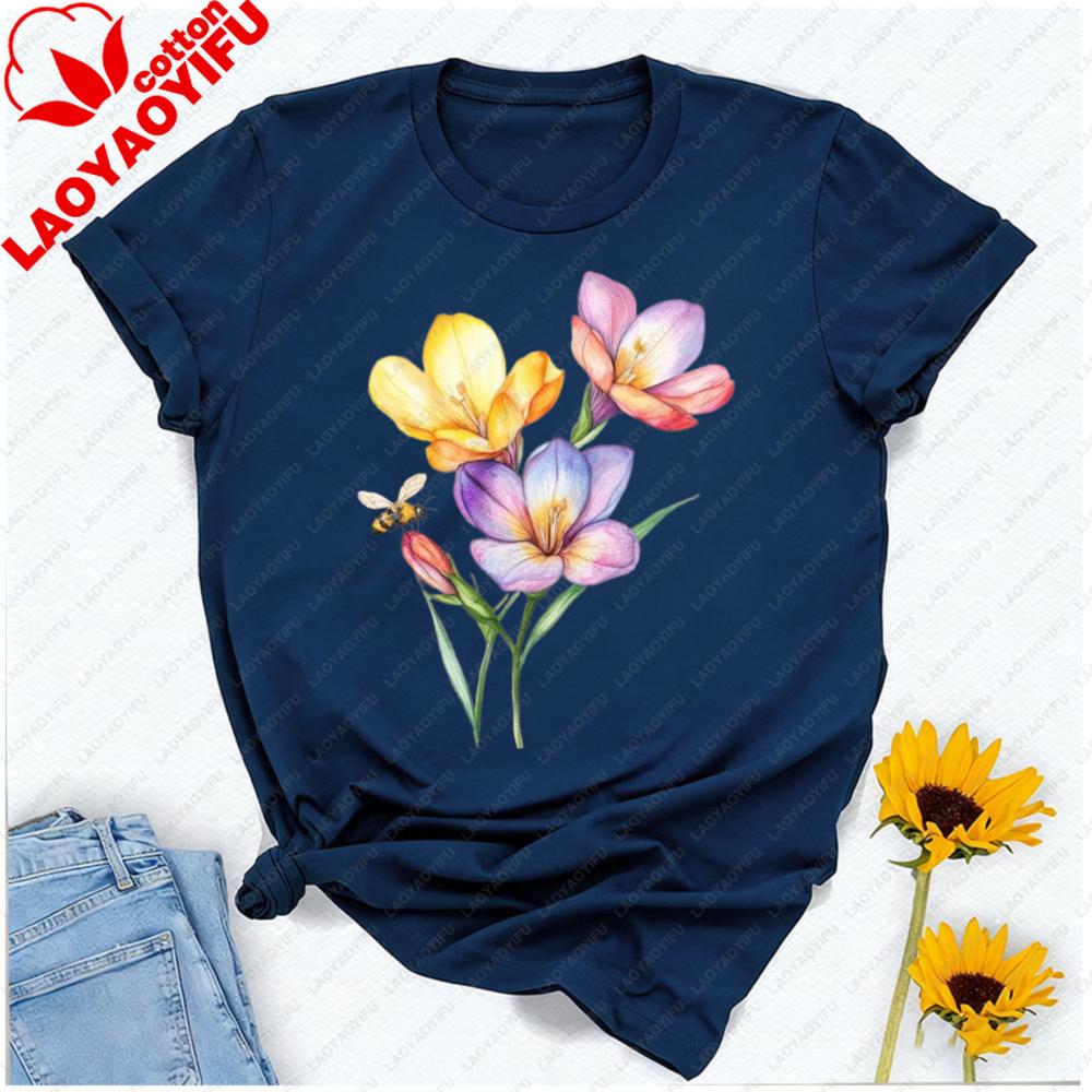 Watercolor Flower Shirt Spring Floral Bee Tee Botanical Wildflower TShirt Minimal Cottagecore Top Nature Lover Gift Gothic Tops