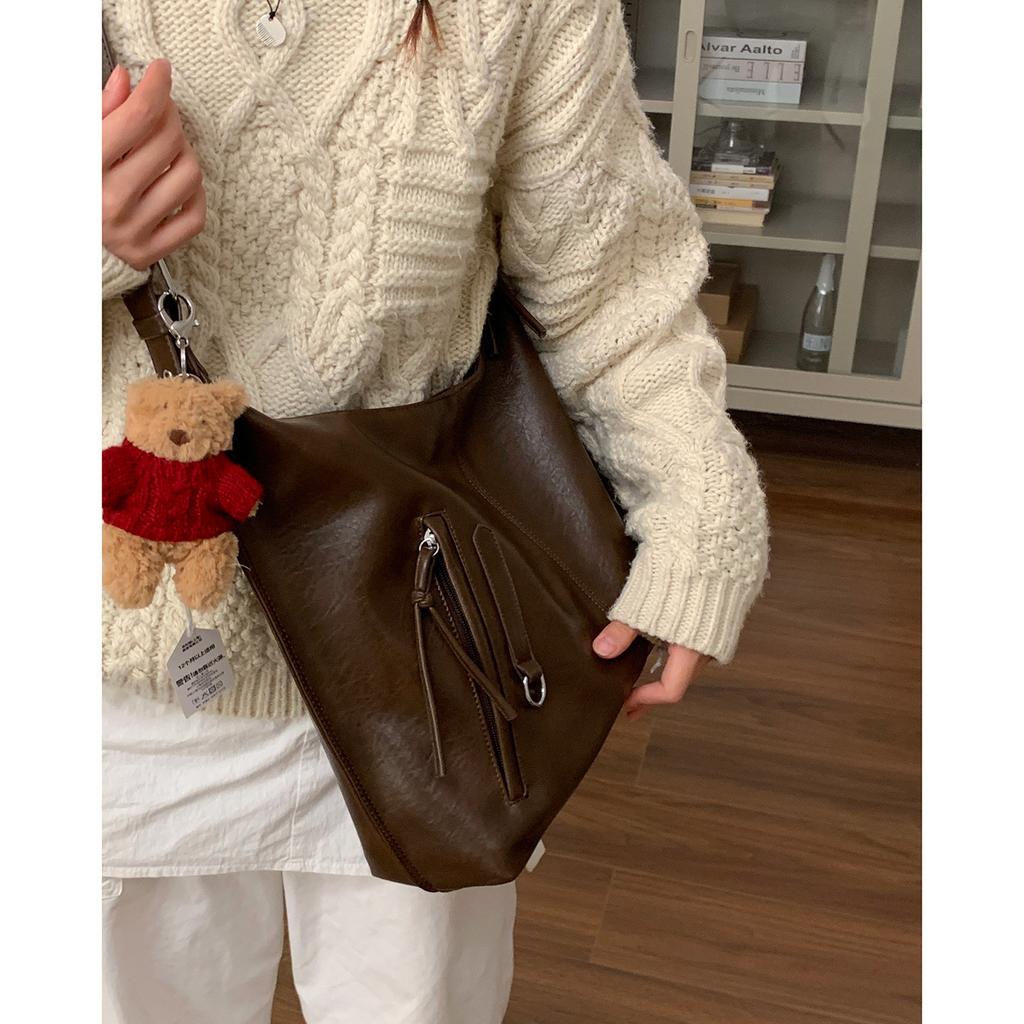 Autumn and Winter Retro Large-capacity Bag Women's Underarm Bag 2025 New Soft-sided Tote Bag Wide Shoulder Strap Single Shoulder Messenger Bag