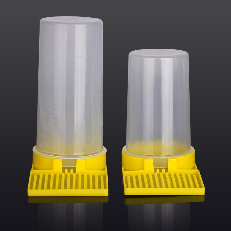 Bee Feeder High-Capacity Bee Waterer Bee Drinking Water Point Type Water Feeder Beekeeping Honey Bee Feeders Watering Tools