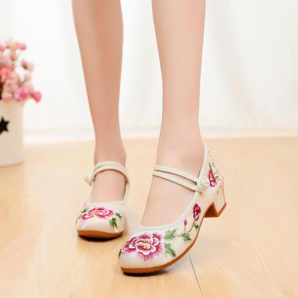 Joy Vyšívané Klínkové Podpatky – Etnické Retro Dámské Taneční a Svatební Boty