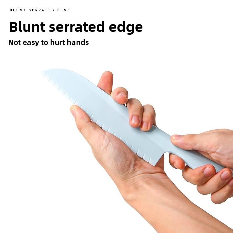 Non-slip Plastic Kitchen Knife for Cutting Fruits, Knife Set for Chopping Vegetables, Chopping Board, and Baby Food Set.