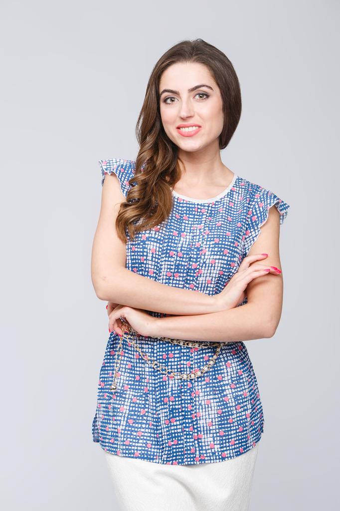 Blouse In an Abstract Print with Soft Pleats At the Front