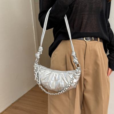 Borsa a forma di raviolo alla moda per il pendolarismo, grande capacità, borsa a mano da portare sotto il braccio, Croissant francese