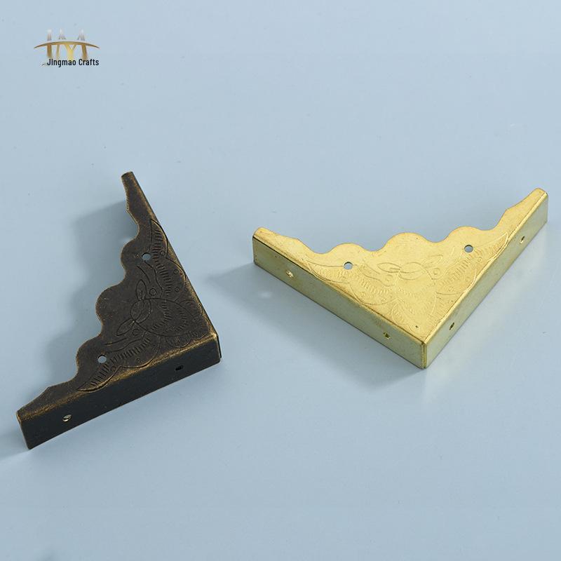 Antique Bronze Gold Right Angle Iron Corner Protector for Wood Furniture