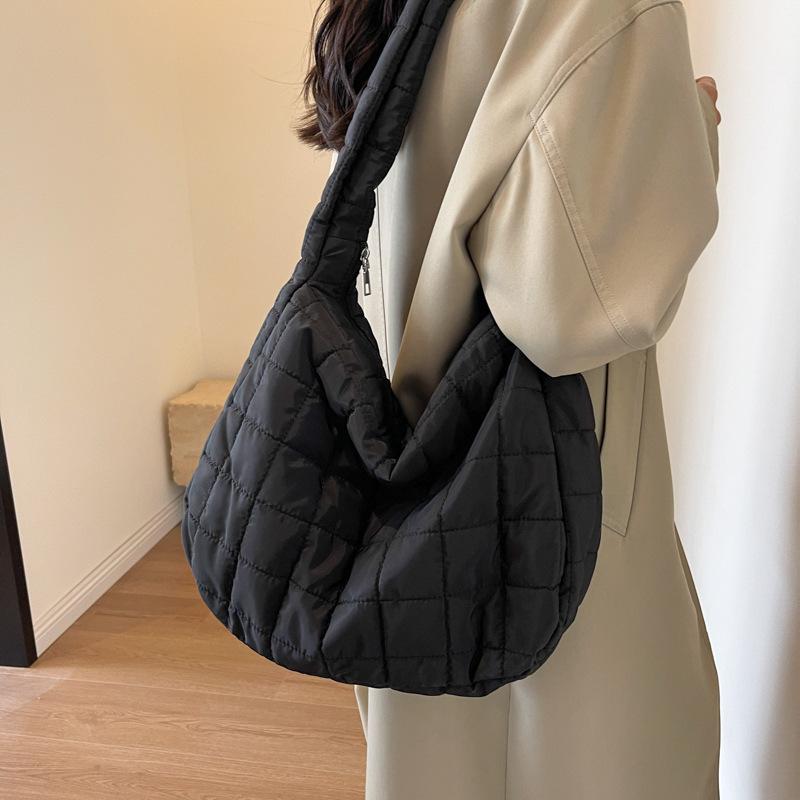 Women Quilted Crossbody Bag Casual Down Satchel Bag Fashion Shoulder Bag Solid Color Messenger Bag Versatile Slouchy Shopping Ba