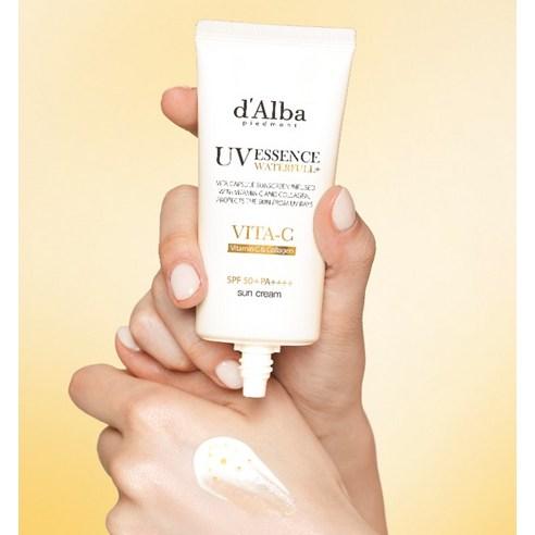 d’Alba Vita Capsule Anti-Aging Sunscreen SPF50+ PA++++ 50ml – Brightening UV Protection Cream