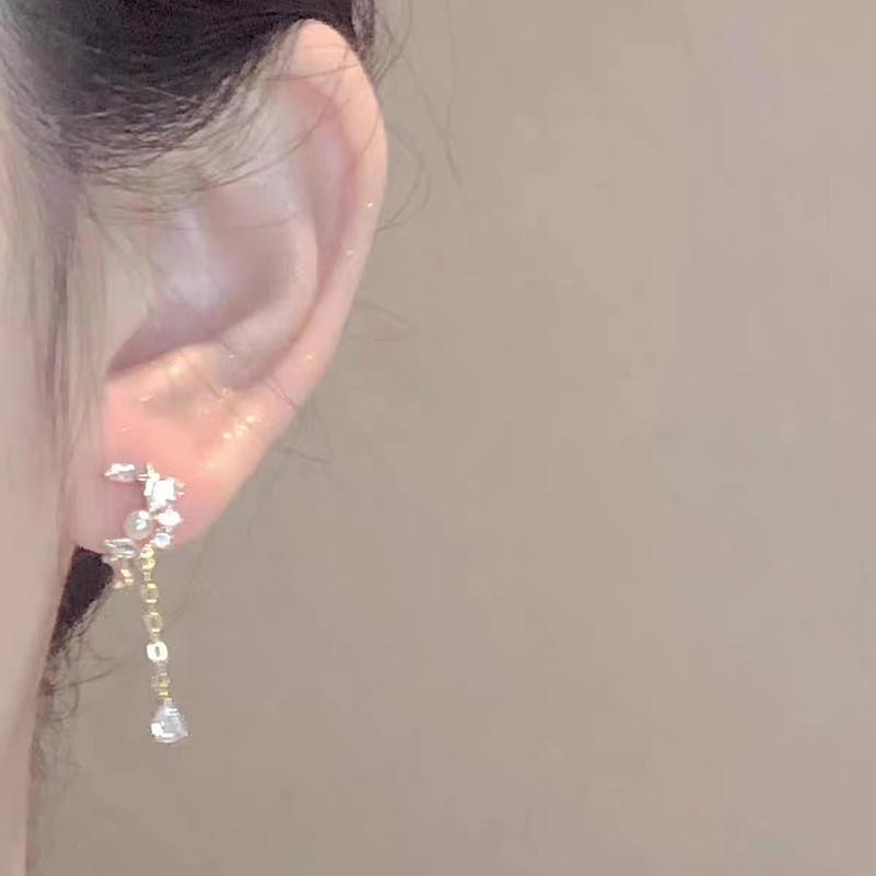 1Pair Korean Style Asymmetric Pearl Zircon Ear Clips For Women Personality  Earrings Wedding Jewelry Birthday Gifts