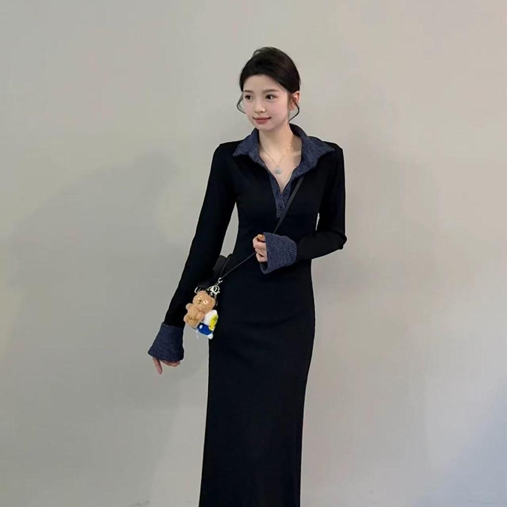 Women's Slim Fit Knitted Polo Collar Long Dress - Contrasting Color, Cinched Waist, Autumn/Winter Style