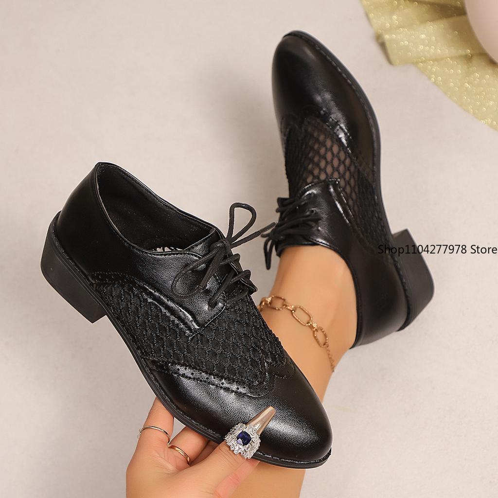 Mode 2025 Damenabsätze Brogues Oxford Schuhe Runde Zehenpartie Plateau Oxfordschuhe Neue Büro-Pumps Brogues Lochmuster-Pumps für Damen