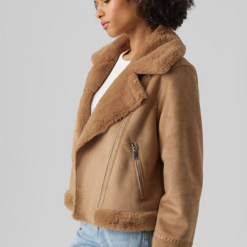 Veste peggy col italien fausse fourrure zippée Femme VERO MODA