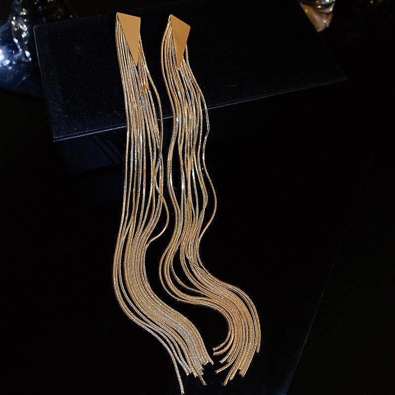 Vintage Silver Needle Round Flower Tassel Earrings - Retro Metallic Studs for Women