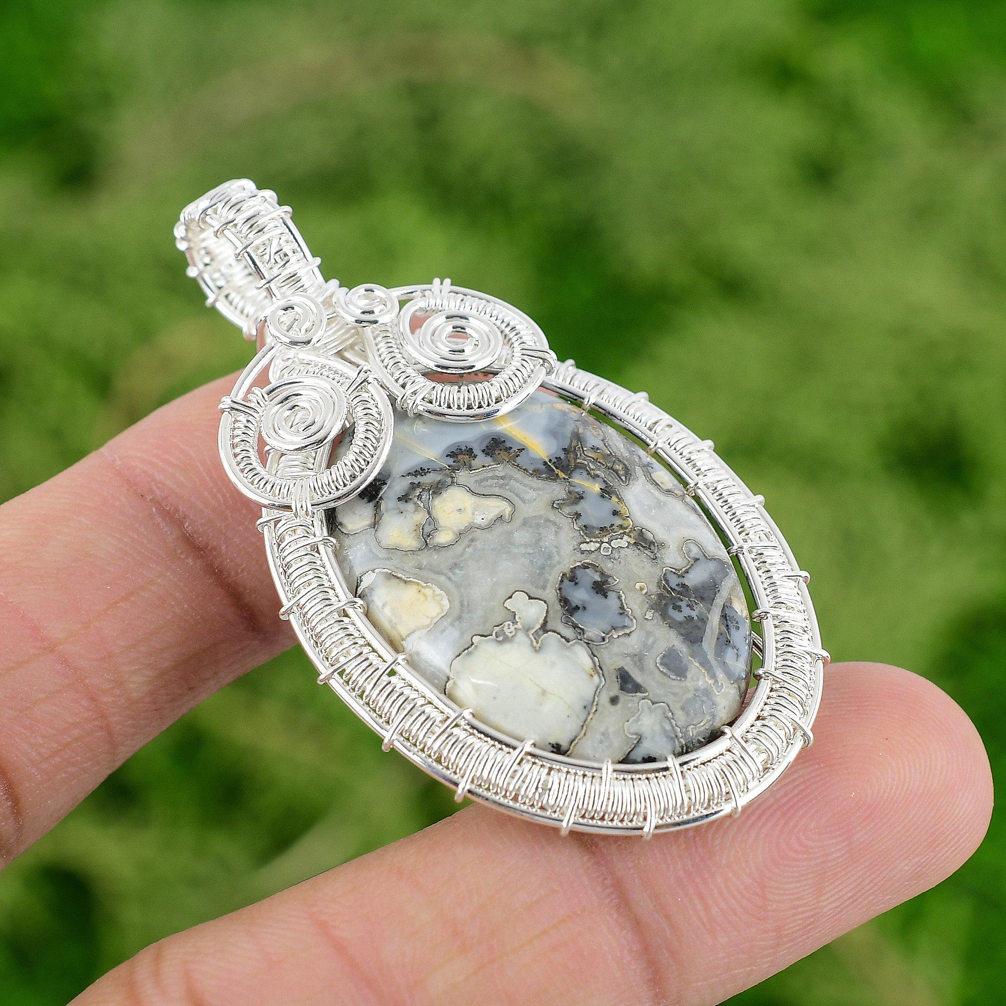 

Серебро 925 пробы Малигано Яшма Драгоценный камень Сестринская проволочная обмотка Элегантная подвеска Ювелирные изделия