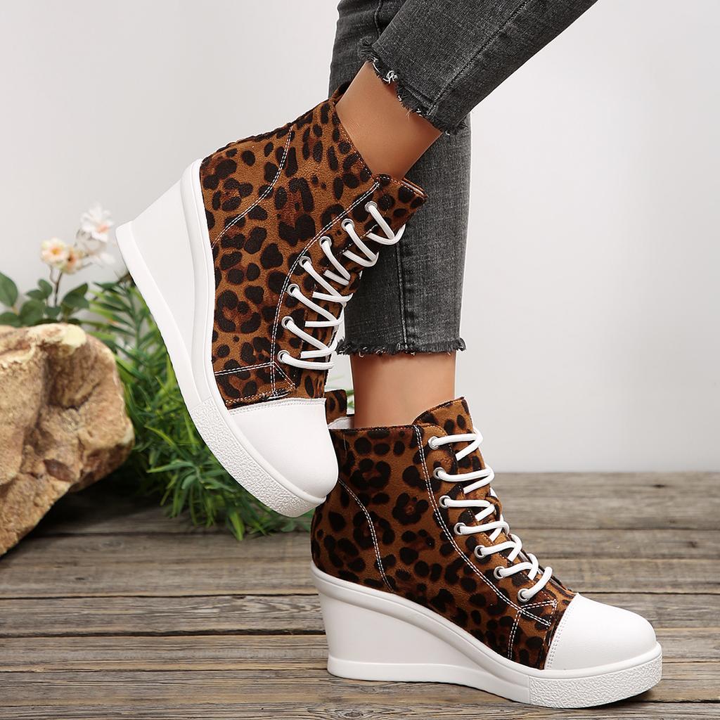 Women Canvas Shoes Platform Sneakers Leopard Design Heels Skateboard Lace Up Casual Shoes Fashion Outdoor Sneakers Plus Size 42