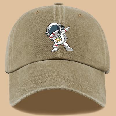 Retro Astronaut Pattern Outdoor Adventure Classic Baseball Cap with Adjustable Breathable Design, Ideal Travel Gift