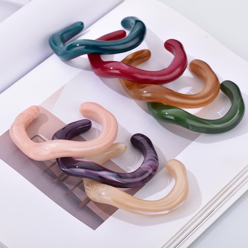 Punk Irregular Acrylic Opening Bracelets for Women Fashion Unique Resin Chunky Cuff Bangle Female Party Daily Jewelry