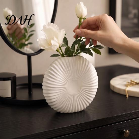 Modern Entrance Table Decor Oblate Circular Radial Texture Decorative Vase, Floral Container for Living Room Entryway, Dining Flower Vessel