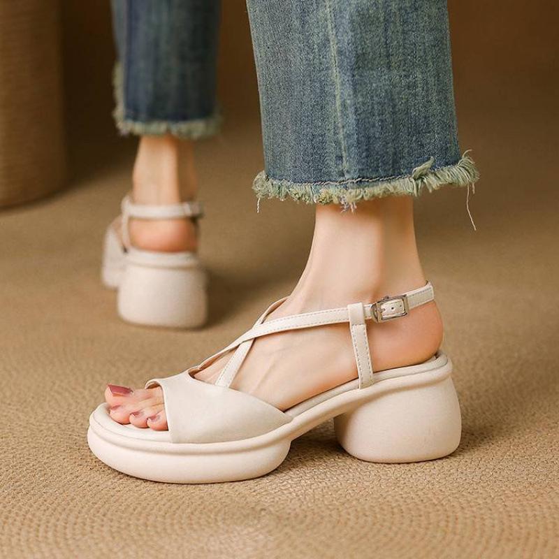 Summer casual Roman sandals solid color women's platform sandals soft sole round head women's shoes new large size shoes polyurethane