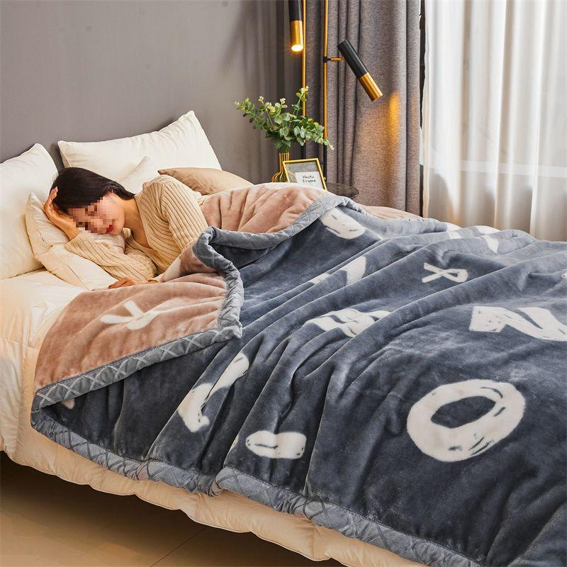 G5Z Thickened Raschel & Coral Flannel Winter Blanket for Dorms & Bedrooms