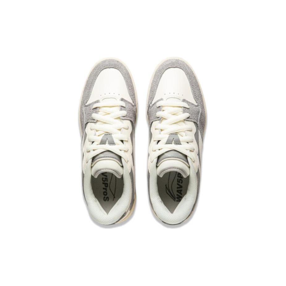 New LiNing Anti Slip Wear Resistant Low Top Skateboard Shoes Women's White Gray AEPU018-1
