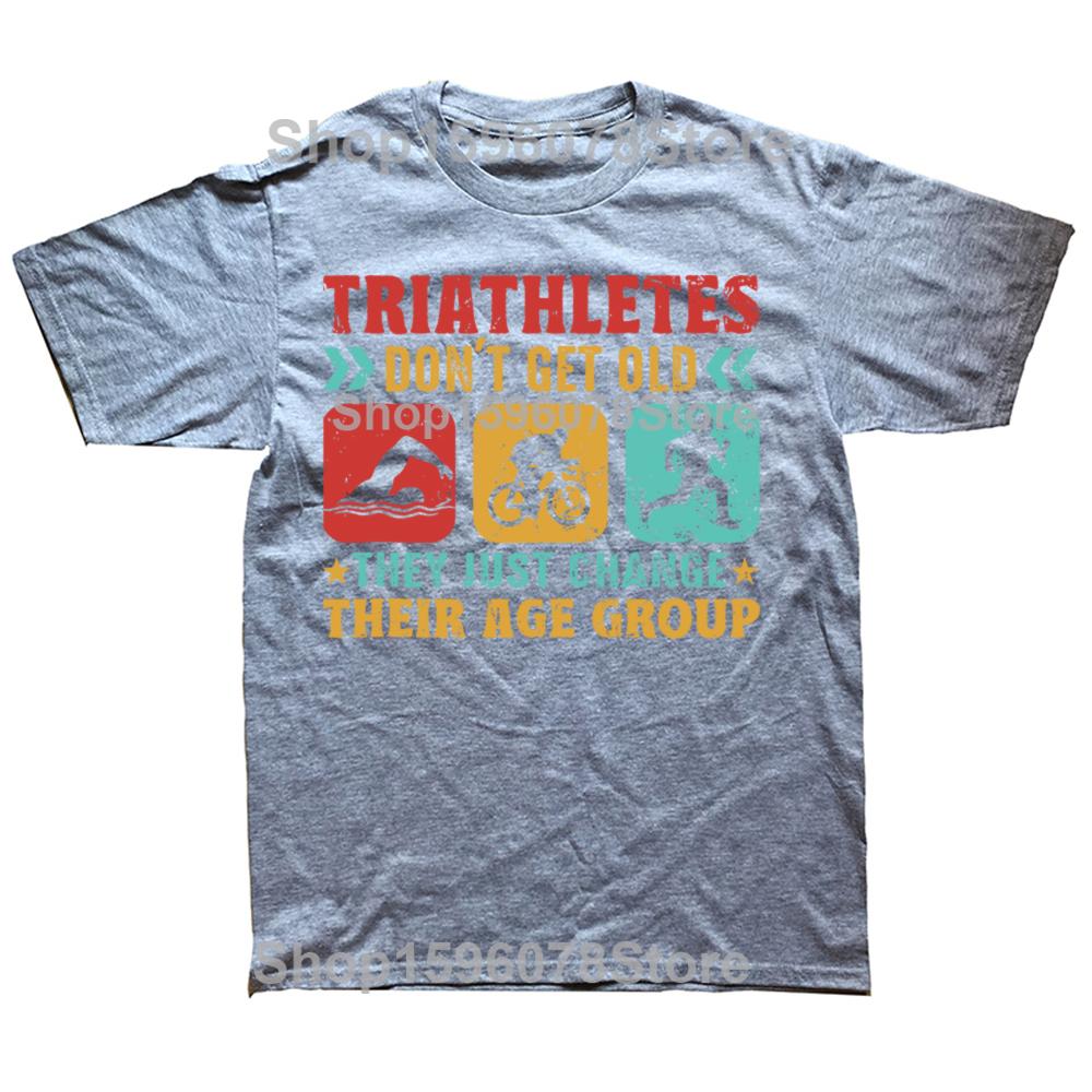Rolig Triathlondesign Män Kvinnor Triathleter Simma Cykla Löp T-shirt Sommar Grafisk Bomull Streetwear Kortärmad Gåvor T-shirt